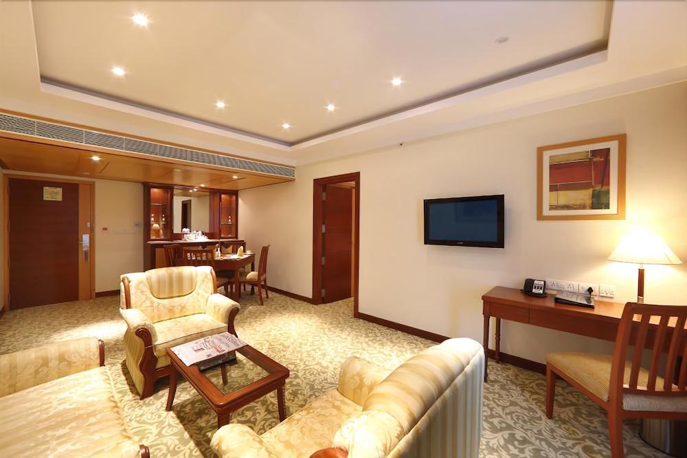 Accord Puducherry Pondicherry Exterior foto