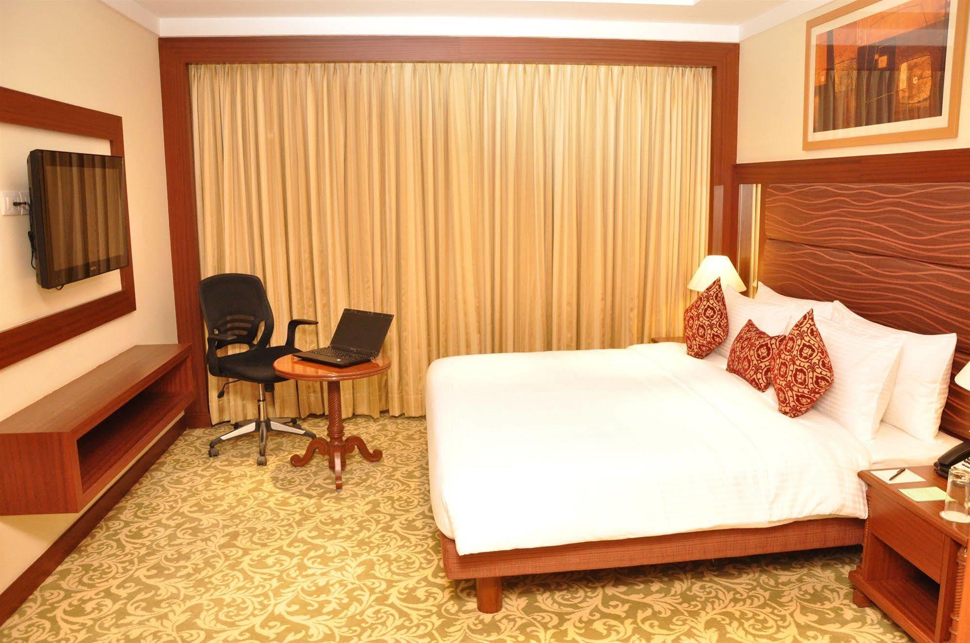 Accord Puducherry Pondicherry Exterior foto